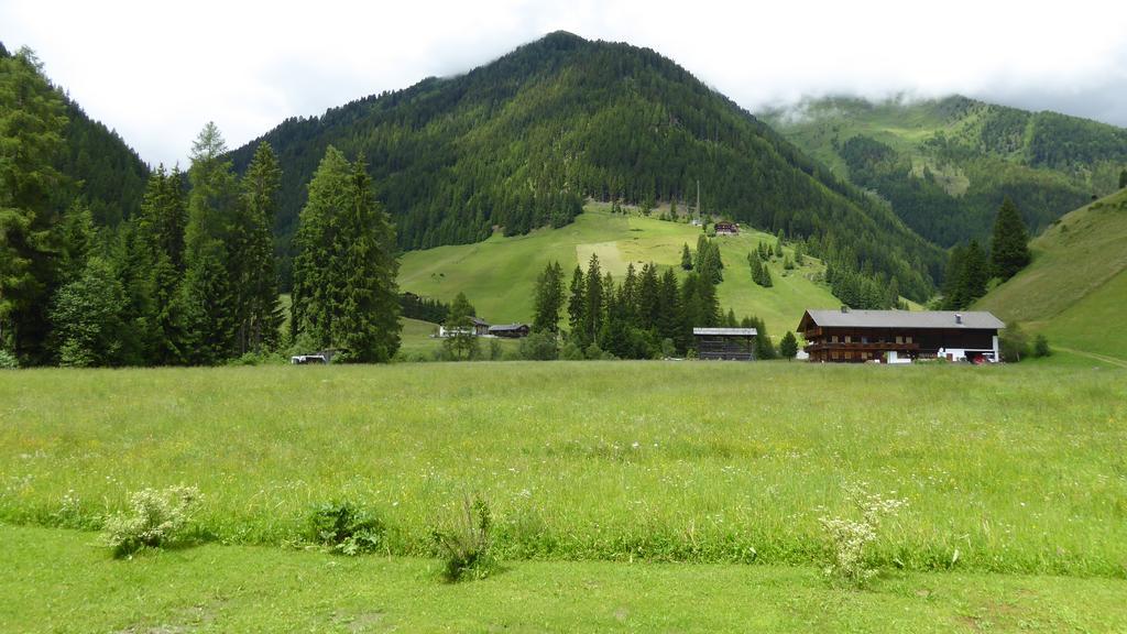Haus Fuerhapter Markus Innervillgraten Esterno foto
