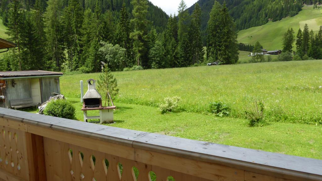 Haus Fuerhapter Markus Innervillgraten Esterno foto