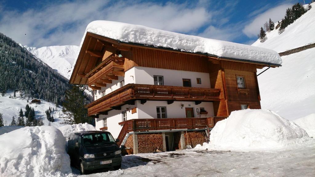Haus Fuerhapter Markus Innervillgraten Esterno foto