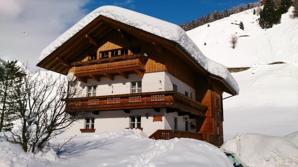 Haus Fuerhapter Markus Innervillgraten Esterno foto