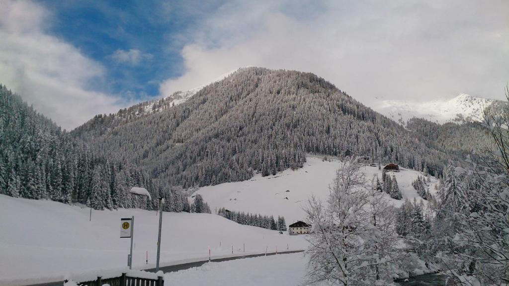 Haus Fuerhapter Markus Innervillgraten Esterno foto
