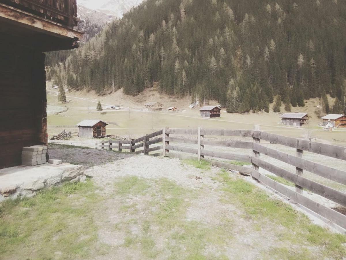 Haus Fuerhapter Markus Innervillgraten Esterno foto