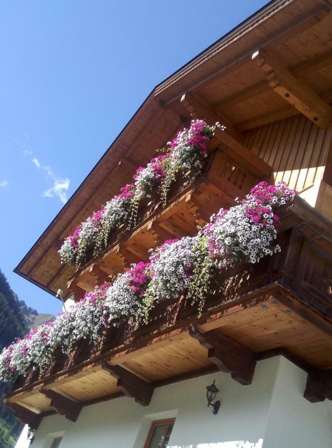 Haus Fuerhapter Markus Innervillgraten Esterno foto